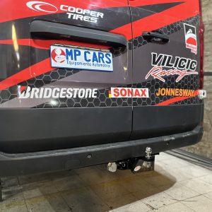 Enganche Americano Maxus V80 - Imagen 1